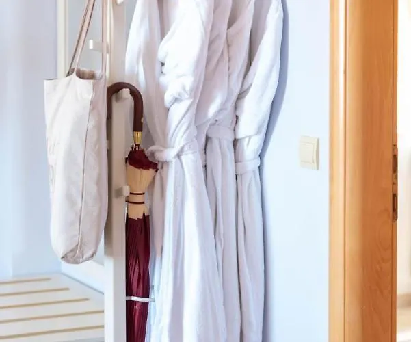 Heritage Park Hvar ホテル