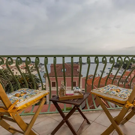 Heritage Park Hvar Hotel 4*