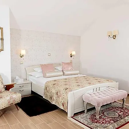 Heritage Park Hvar 4*