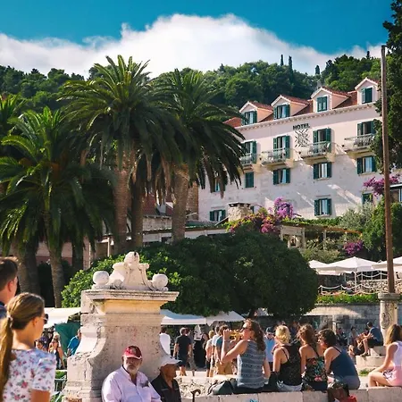 Heritage Park Hvar 4*