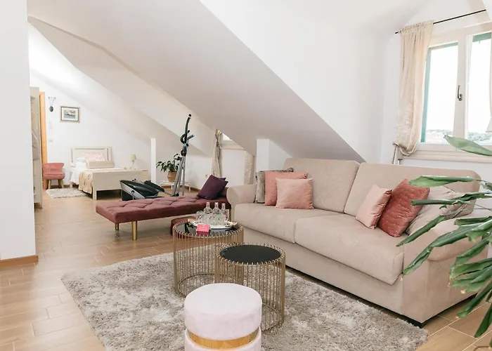 Heritage Park Hvar 4*