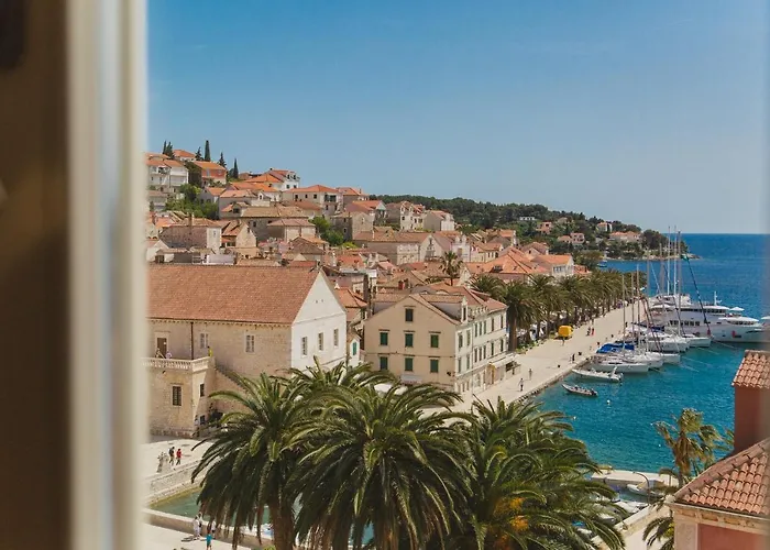Heritage Park Hvar 4*