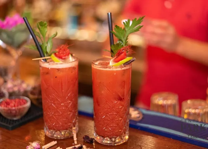 Heritage Park Hvar 호텔 4*