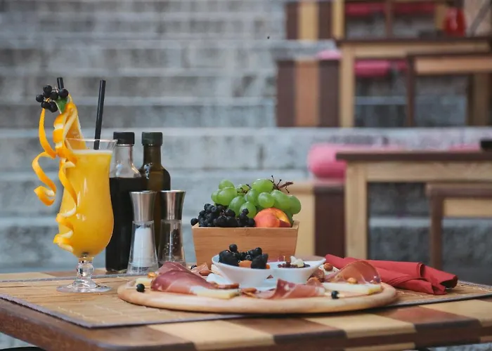 호텔 Heritage Park Hvar 4*