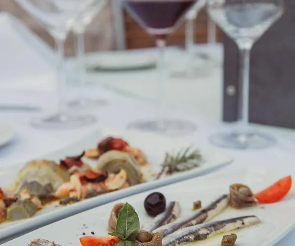 Hotel Heritage Park Hvar 4*