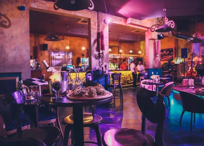 Heritage Park Hvar מלון 4*